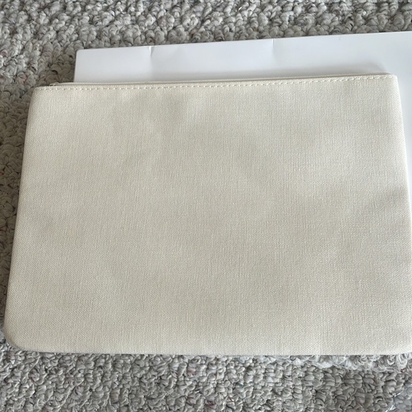 NIB Dior Floral-Embossed Large Cosmetic Mother’s Day Pouch - Picture 3 of 5